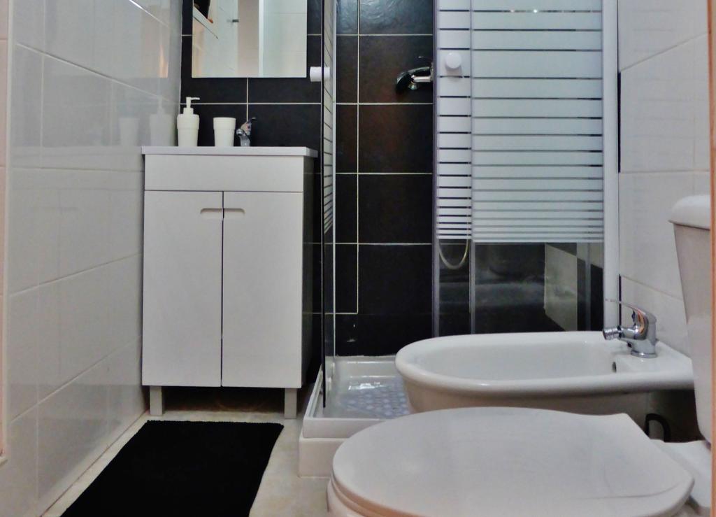 Apartamento Embaixador Mateus Lisboa Værelse billede